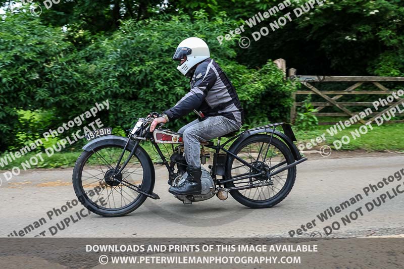Vintage motorcycle club;eventdigitalimages;no limits trackdays;peter wileman photography;vintage motocycles;vmcc banbury run photographs